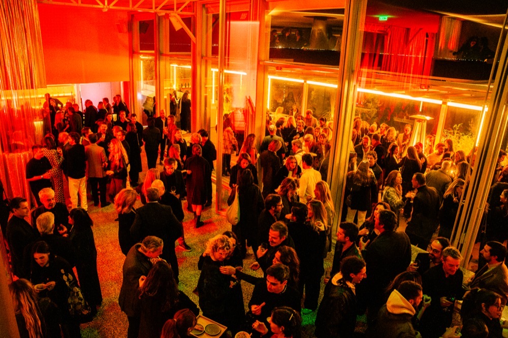 Receção de eventos na Bica do Sapato, ambiente noturno